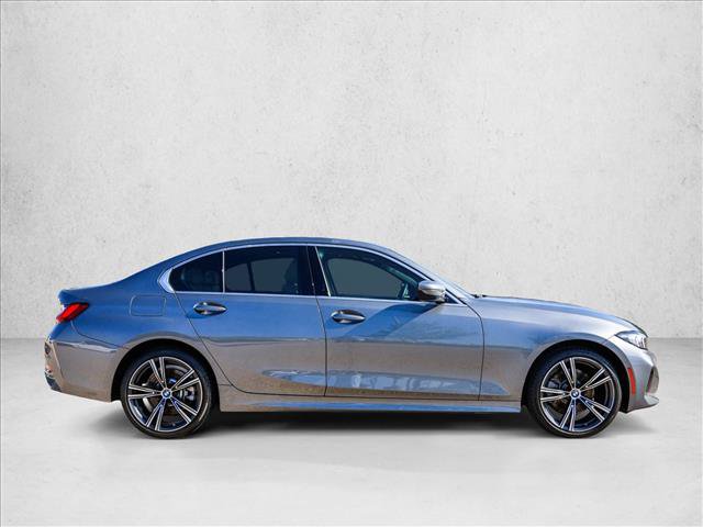 Used 2024 BMW 330i xDrive Sedan w/ Convenience Package AWD/4WD image 4