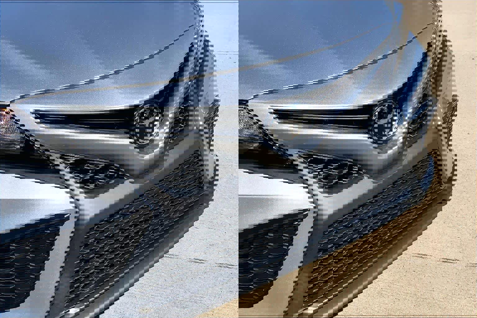 Used 2024 Toyota Camry SE w/ Convenience Package FWD image 31