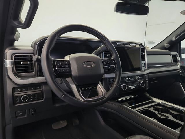 Used 2024 Ford F250 Platinum w/ FX4 Off-Road Package image 37