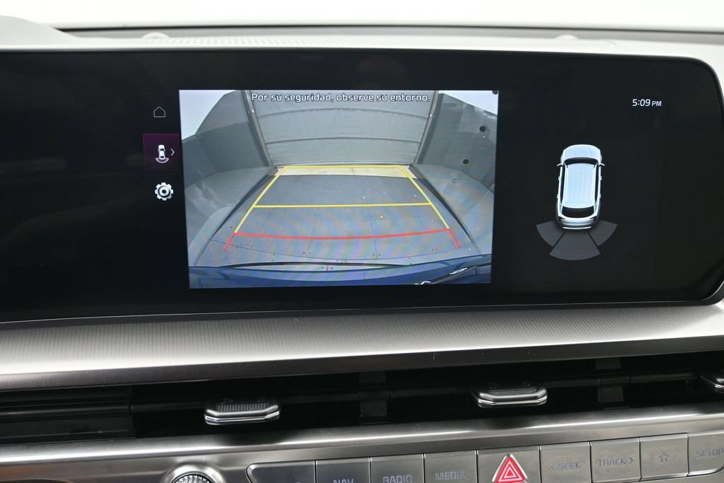 Used 2024 Kia Telluride S FWD image 11
