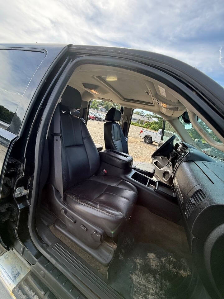 Used 2008 Chevrolet Silverado 3500 LT AWD/4WD image 12