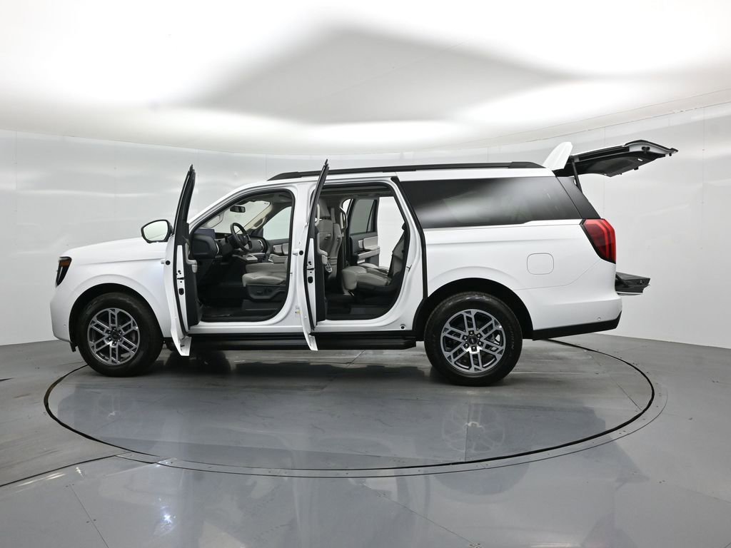 Certified 2025 Ford Expedition Max Active image 43