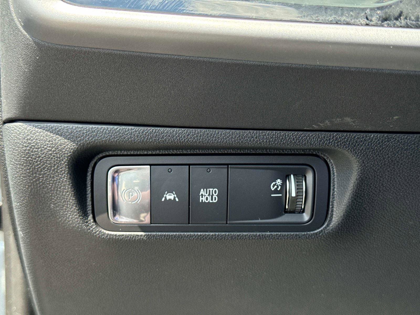 Certified 2024 Honda Prologue EX image 31