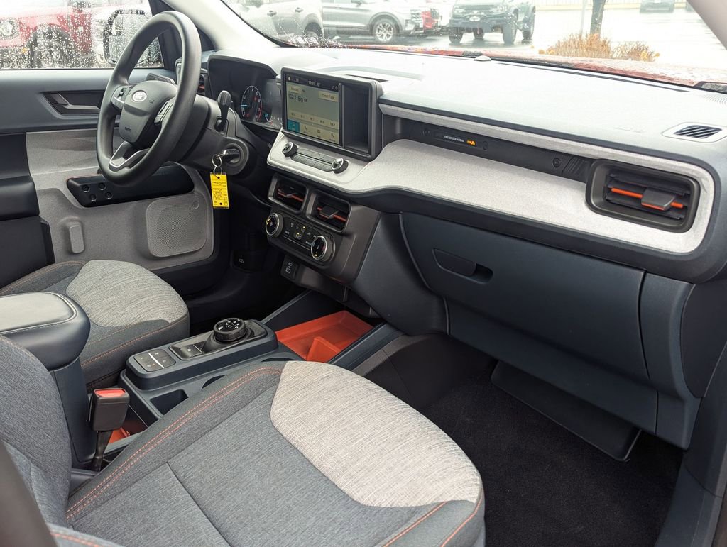 Used 2023 Ford Maverick XLT w/ Equipment Group 300A Standard image 25