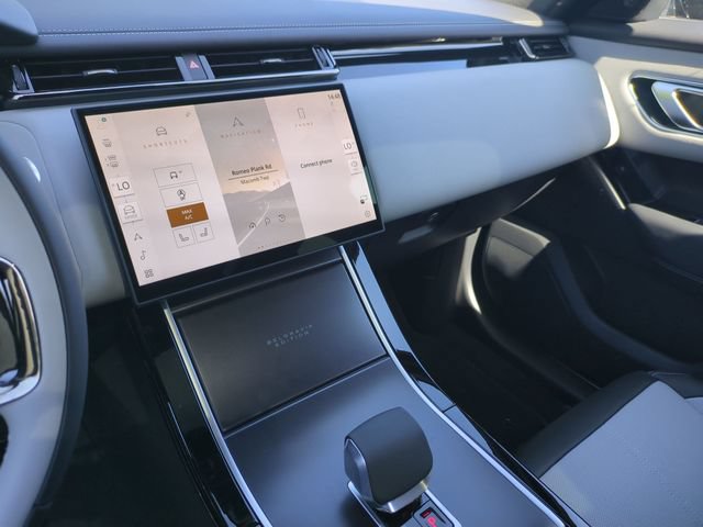 New 2026 Land Rover Range Rover Velar Belgravia AWD/4WD image 11