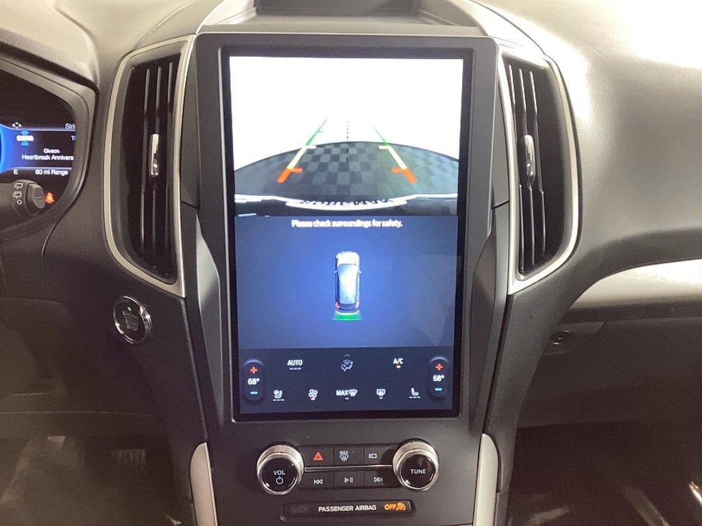 Used 2024 Ford Edge SEL w/ Convenience Package image 27