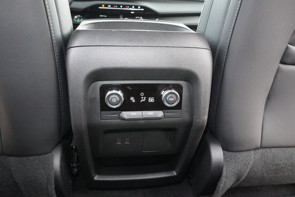 Used 2026 Buick Enclave Preferred FWD image 26