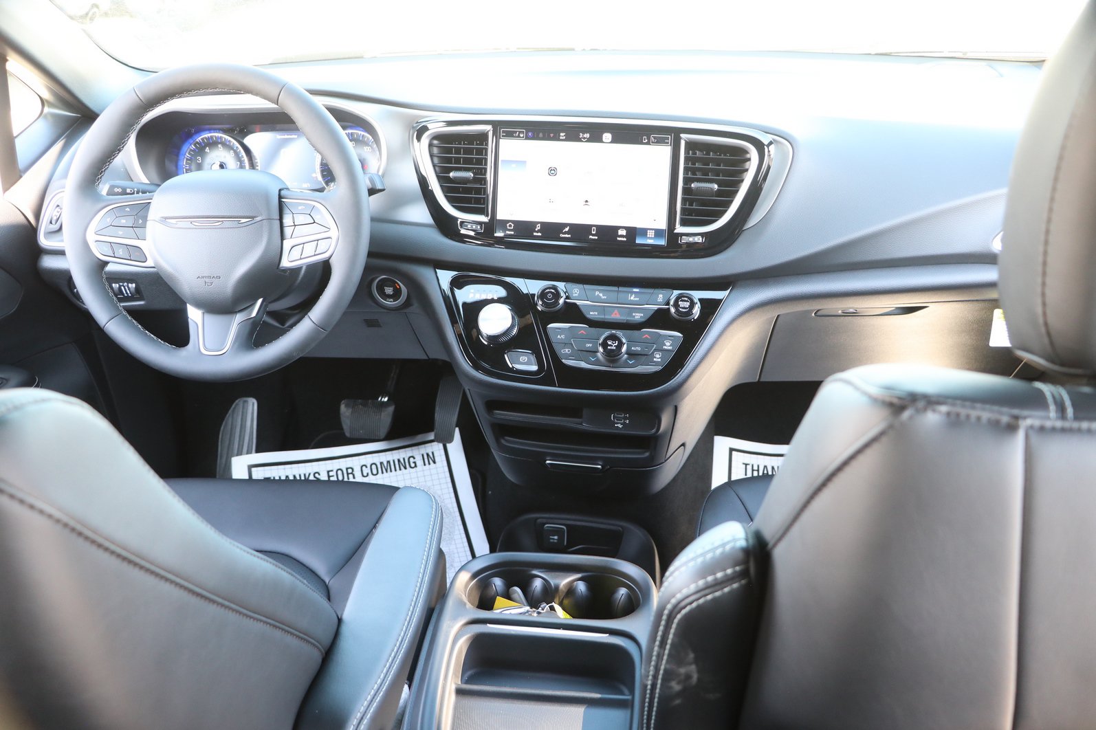 New 2027 Chrysler Pacifica LX FWD image 16