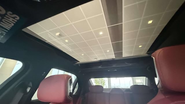 Used 2024 BMW 740i xDrive w/ Premium Package 2 AWD/4WD image 46