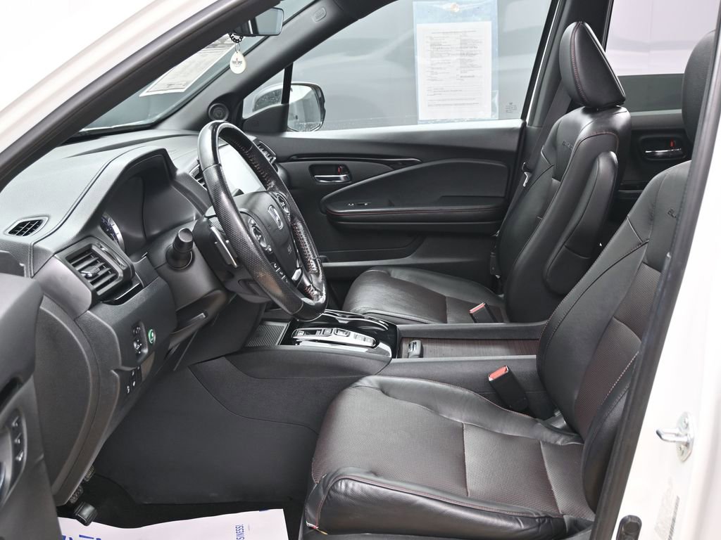Used 2022 Honda Ridgeline Black Edition image 16
