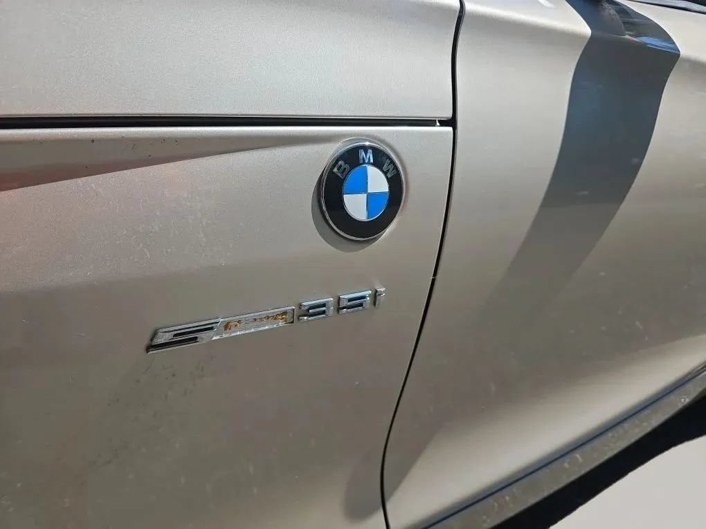 Used 2012 BMW Z4 sDrive35i RWD image 12