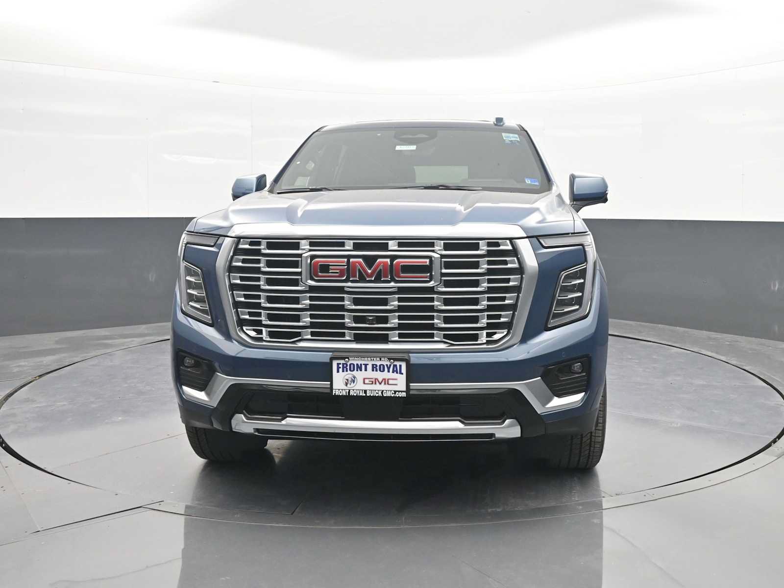 New 2027 GMC Yukon Denali w/ Denali Reserve Package AWD/4WD image 3