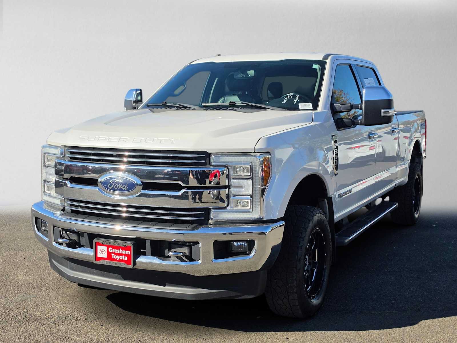 Used 2017 Ford F350 Lariat w/ Chrome Package AWD/4WD image 7