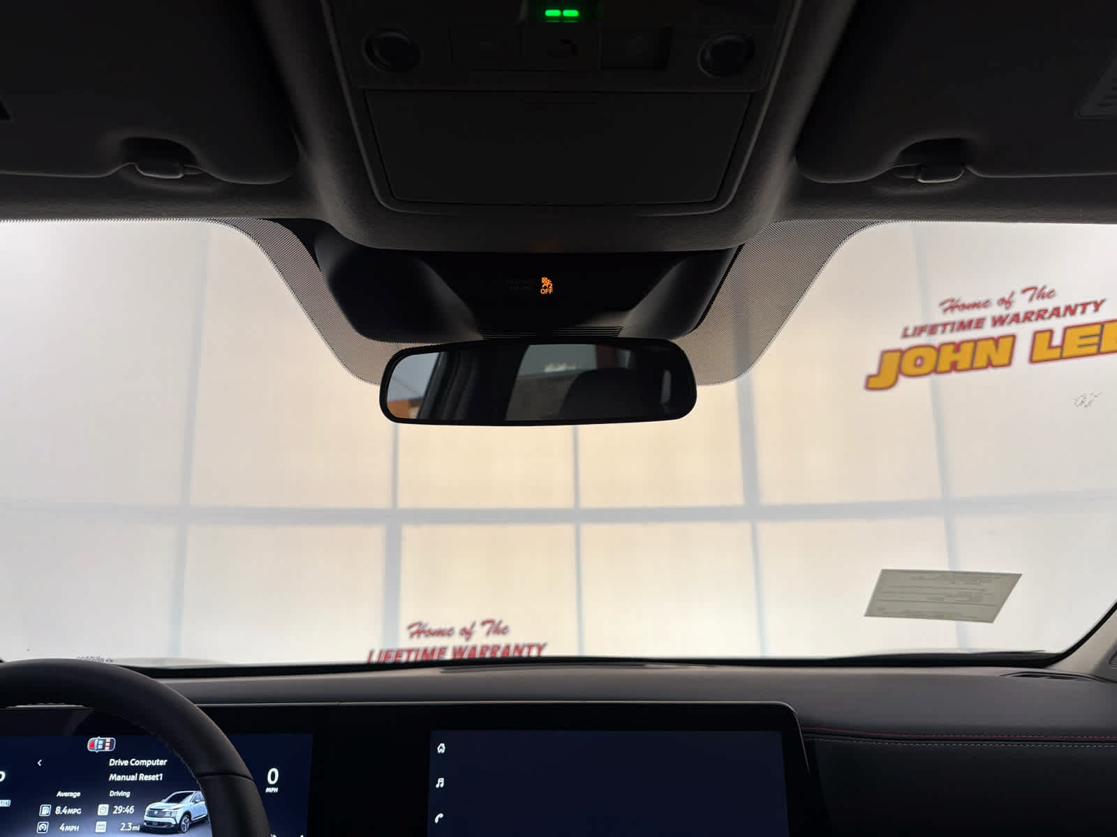 New 2026 Nissan Kicks SR FWD image 20
