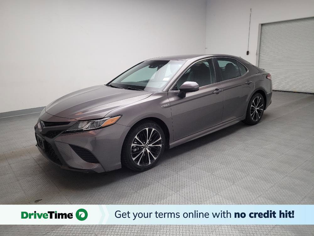 Used 2018 Toyota Camry SE