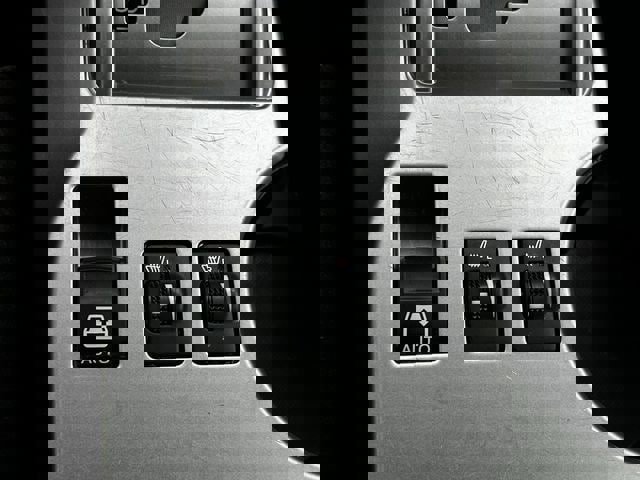 Used 2021 Toyota 4Runner SR5 Premium w/ Moonroof Package AWD/4WD image 26