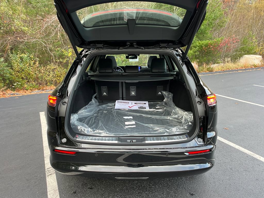 New 2025 Toyota Crown Signia w/ Advanced Technology Package image 24