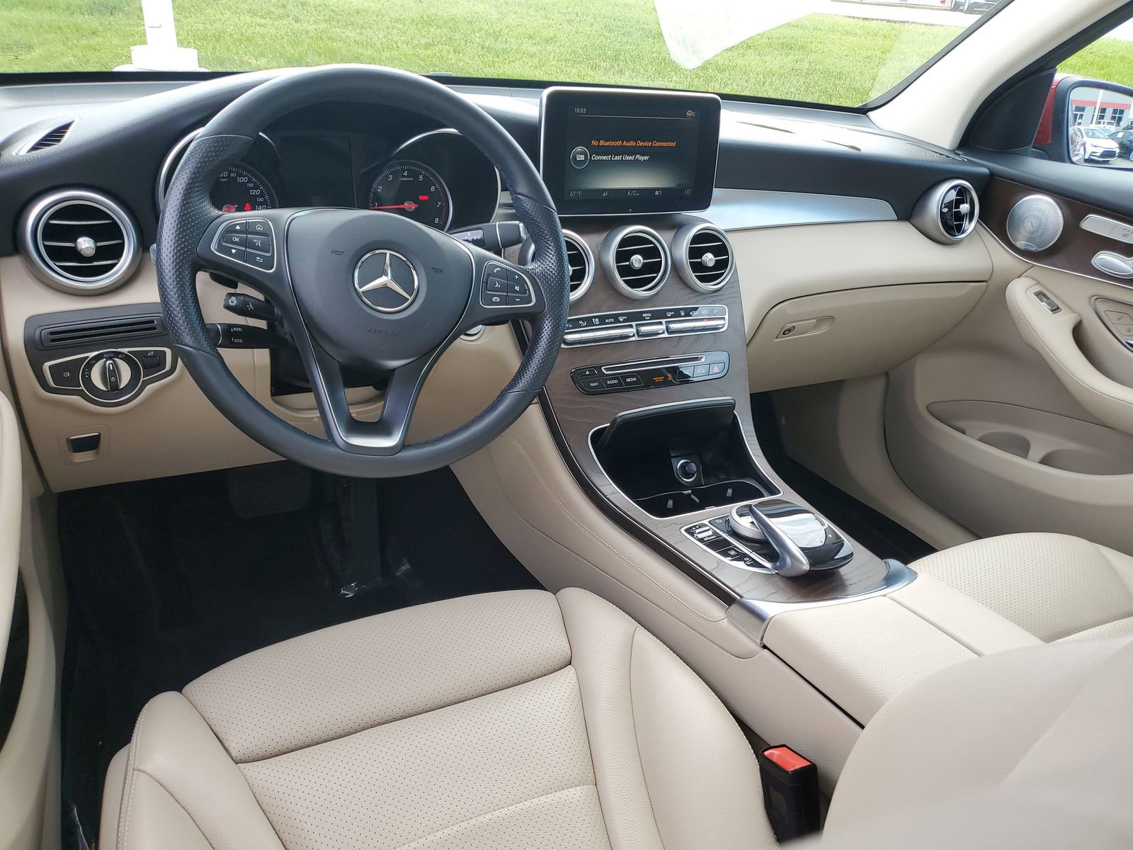 Used 2019 Mercedes-Benz GLC 350e 4MATIC image 10