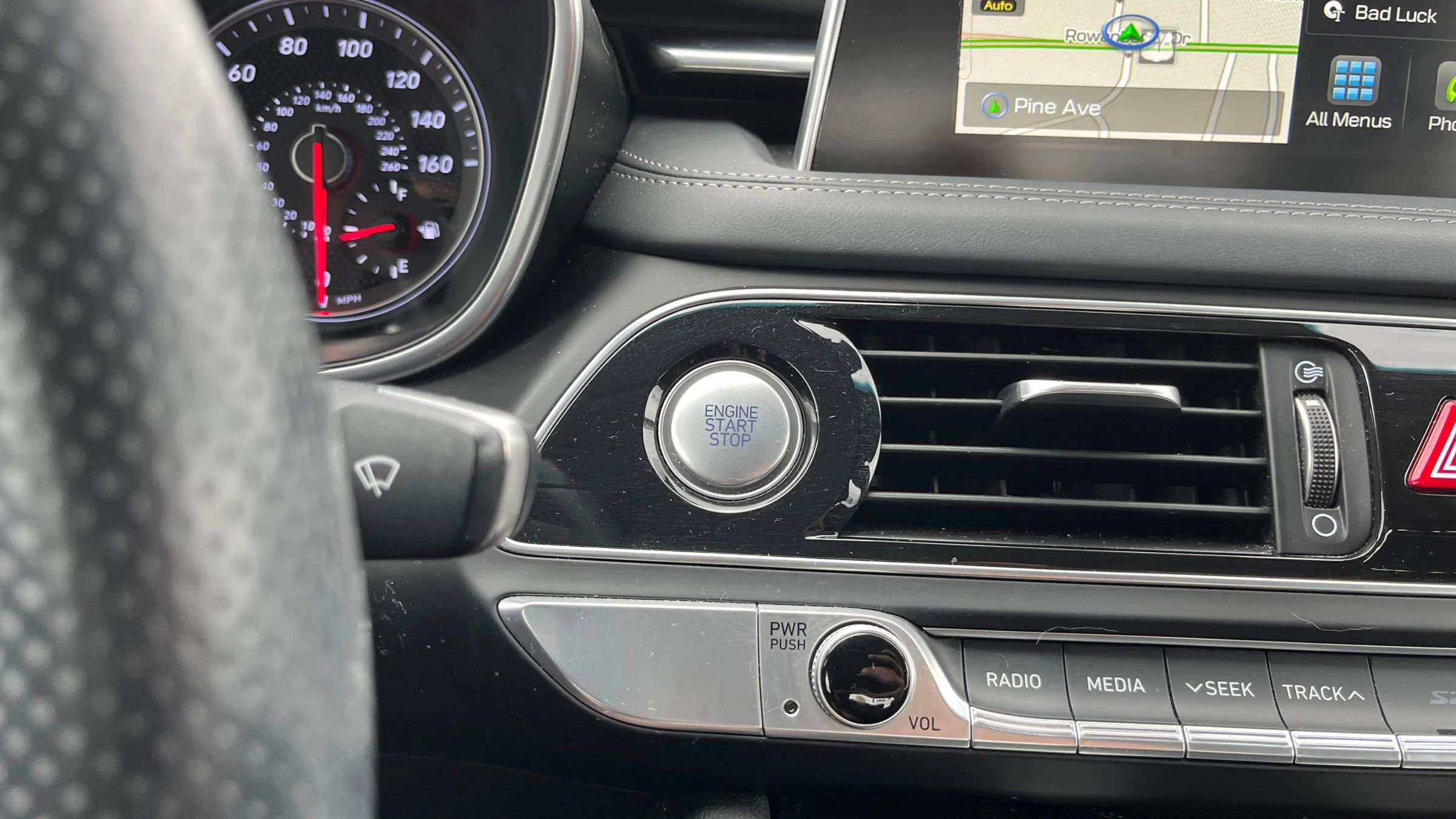 Used 2019 Genesis G70 2.0T Advanced w/ Elite Package image 24