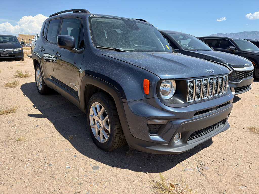 Used 2020 Jeep Renegade Latitude w/ Popular Equipment Group FWD image 3