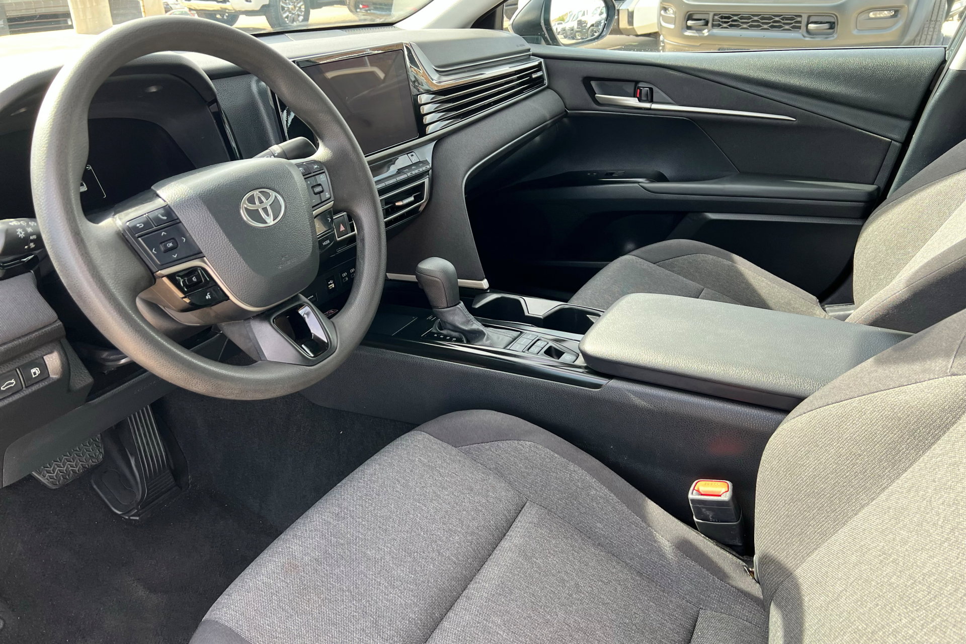 Certified 2025 Toyota Camry LE image 16