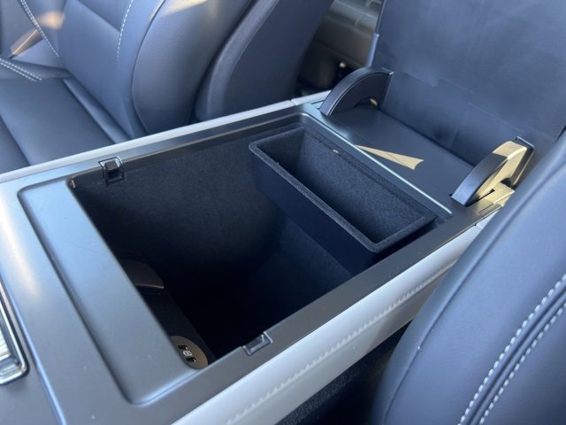 Used 2024 Lincoln Nautilus Premier image 14