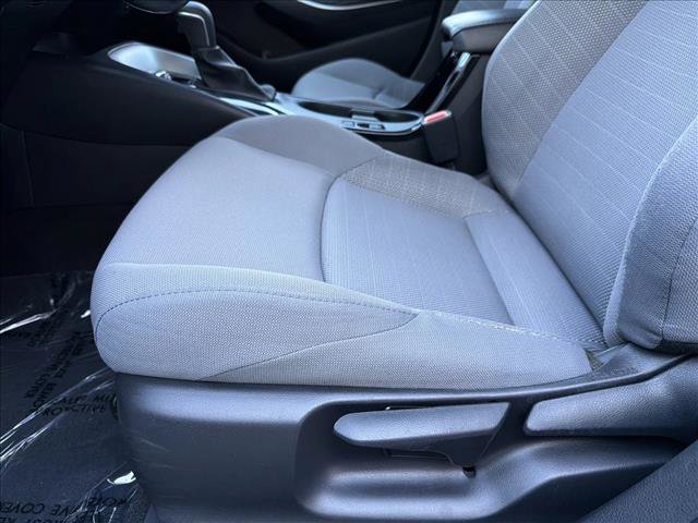 Used 2023 Toyota Corolla SE w/ Carpet Mat Package (TMS) image 10