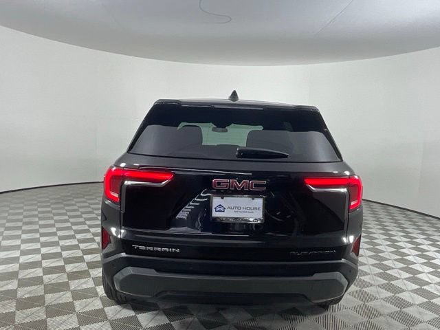 Used 2025 GMC Terrain Elevation FWD image 6