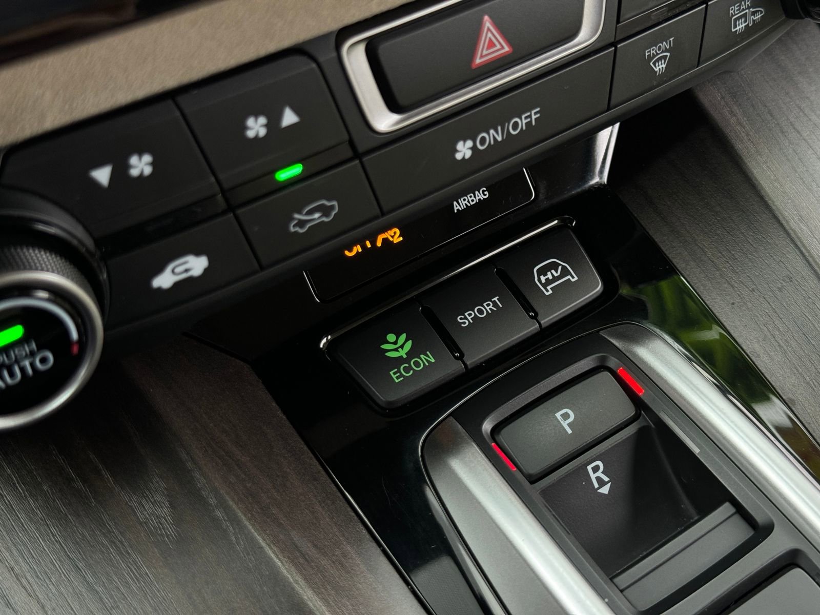 Certified 2019 Honda Clarity Touring image 36