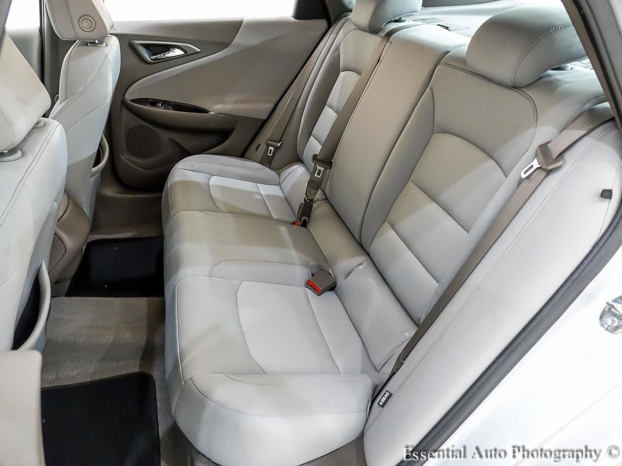 Used 2022 Chevrolet Malibu LS FWD image 16