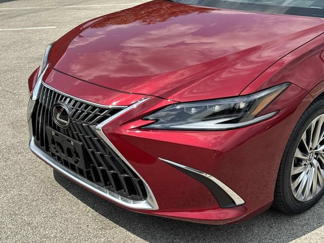 Certified 2023 Lexus ES 350 Ultra Luxury w/ Accessory Package (Z2) FWD image 10