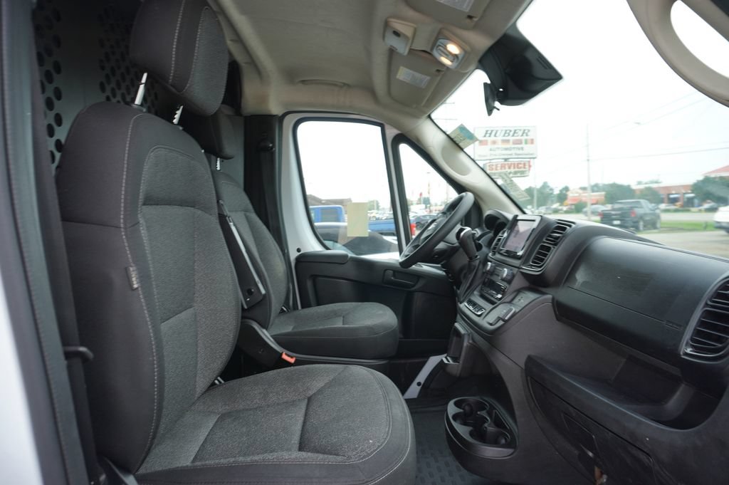 Used 2025 RAM ProMaster 2500 w/ U-Haul Equipment Group FWD image 9