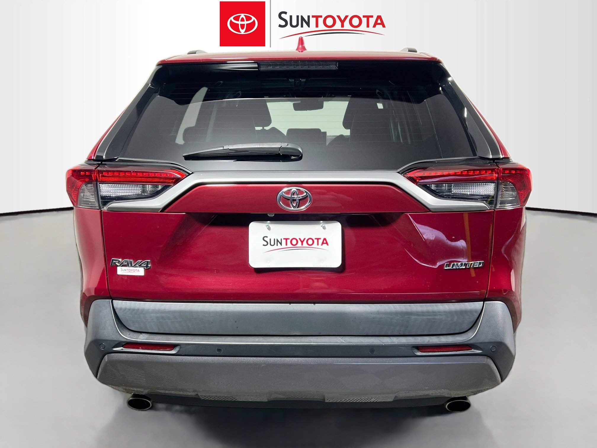 Used 2021 Toyota RAV4 Limited image 5