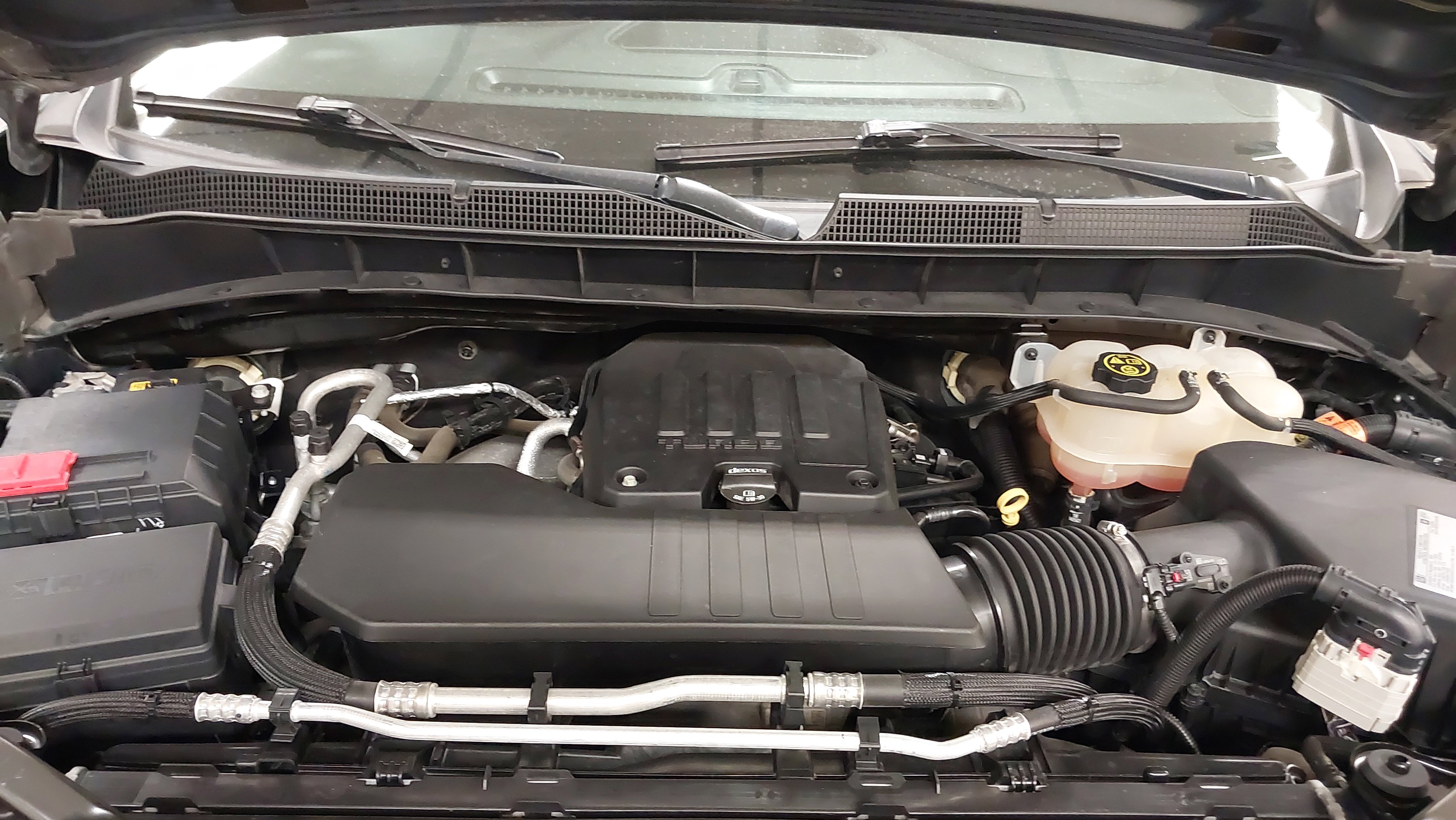 Used 2020 Chevrolet Silverado 1500 Custom w/ Custom Value Package image 32