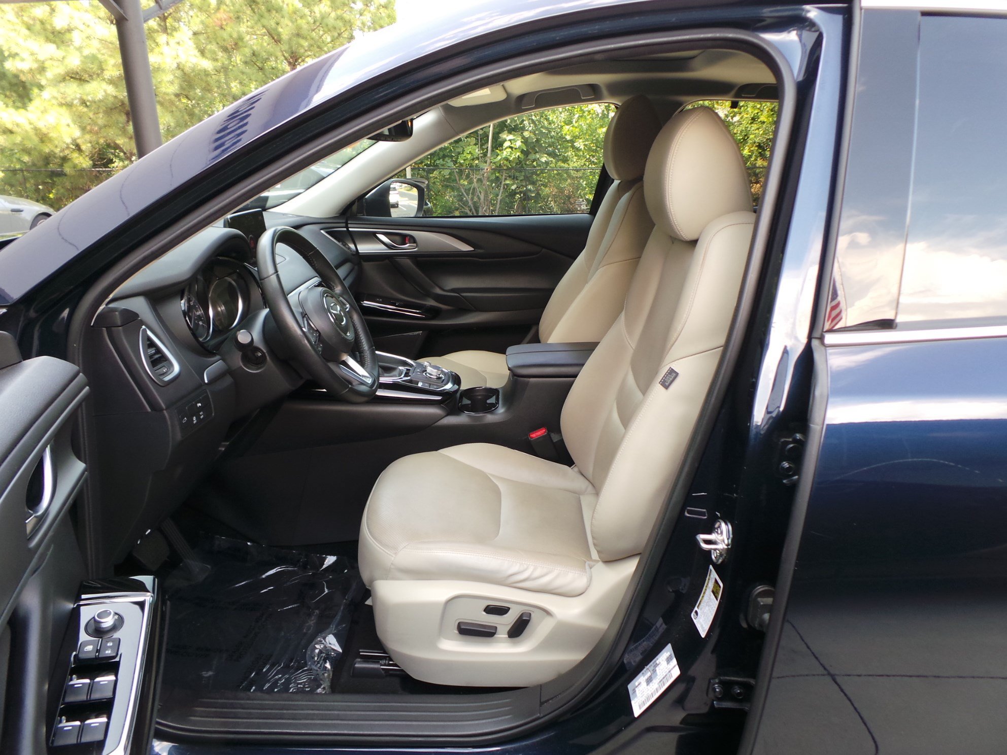 Used 2020 MAZDA CX-9 Touring w/ Touring Premium Package FWD image 26