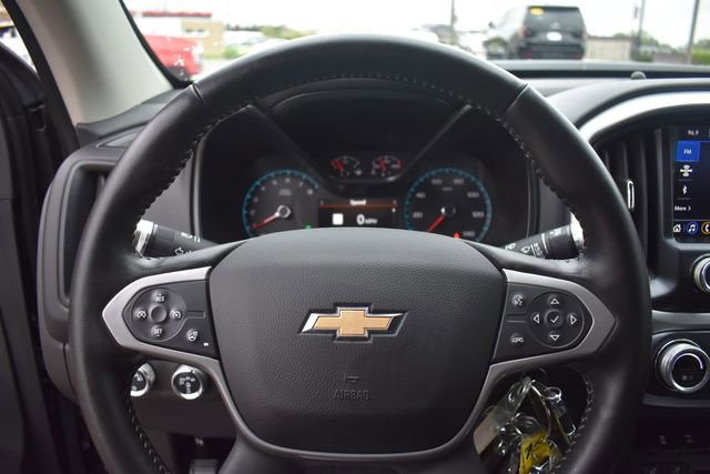 Used 2022 Chevrolet Colorado ZR2 w/ ZR2 Midnight Special Edition AWD/4WD image 32