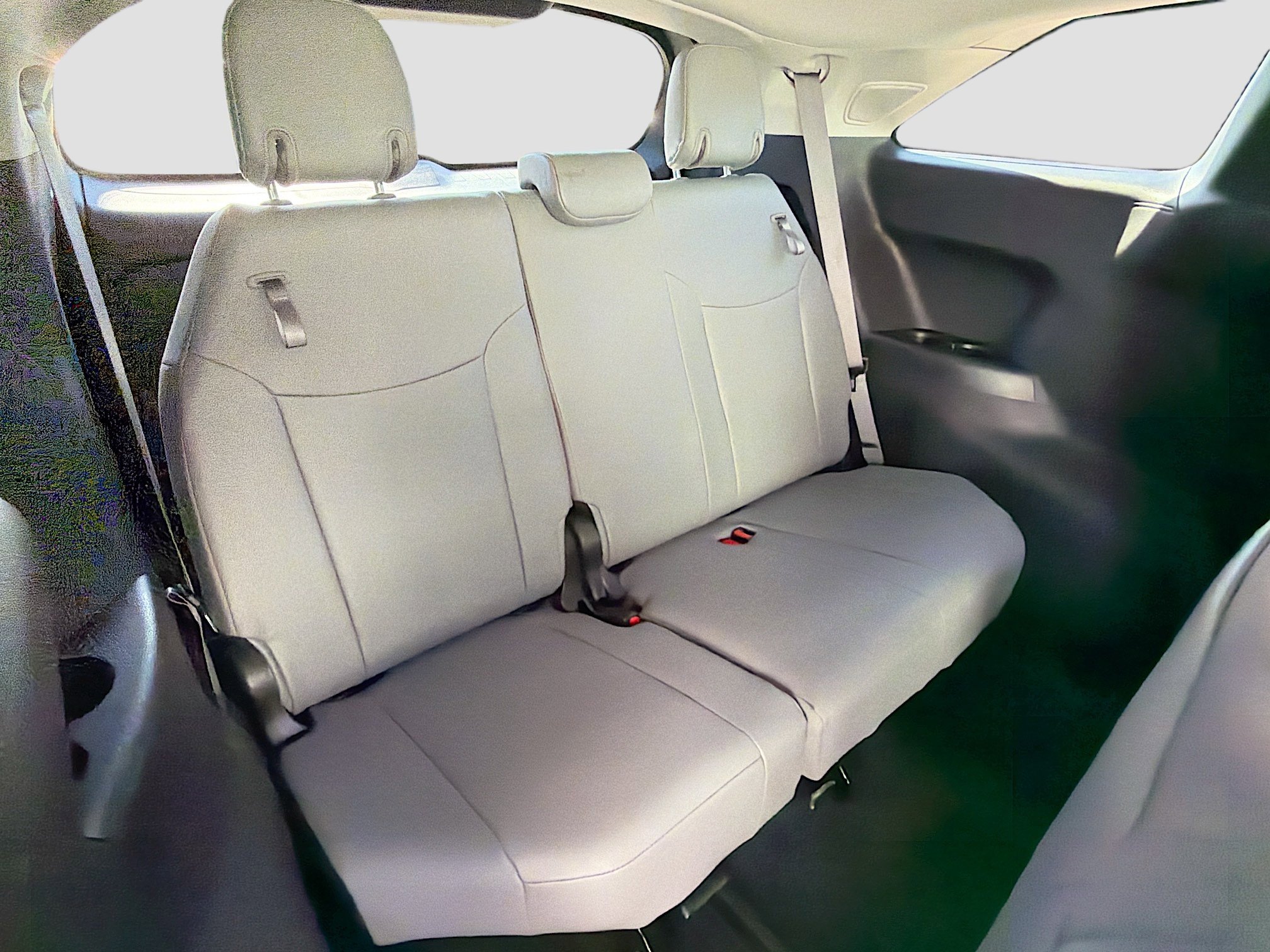 Used 2025 Toyota Sienna XLE w/ XLE Plus Package FWD image 20