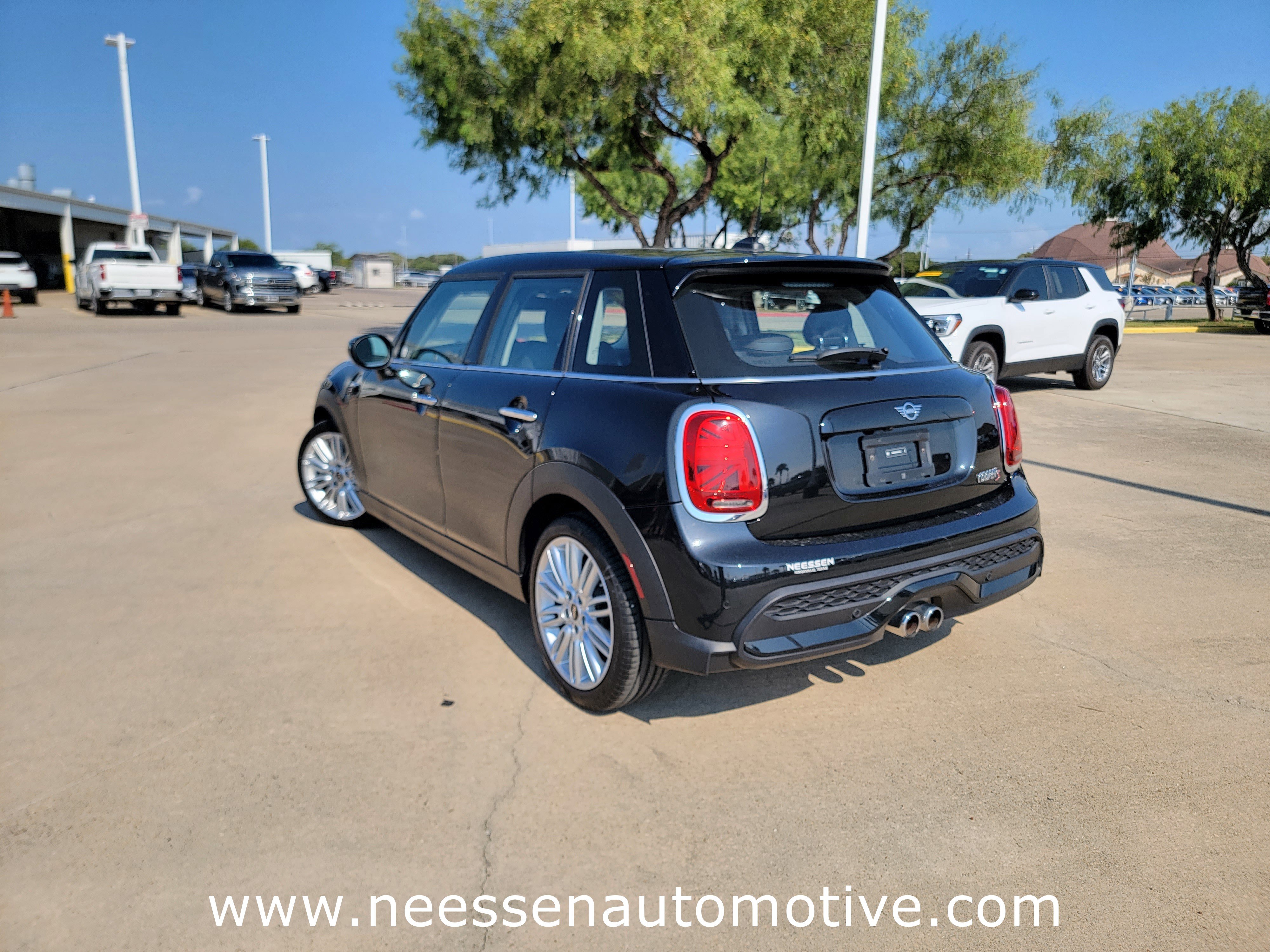 Used 2024 MINI Cooper S image 5