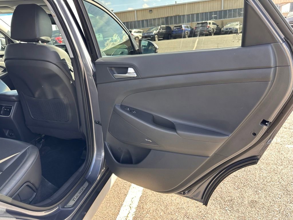 Used 2021 Hyundai Tucson Ultimate w/ Cargo Package image 21