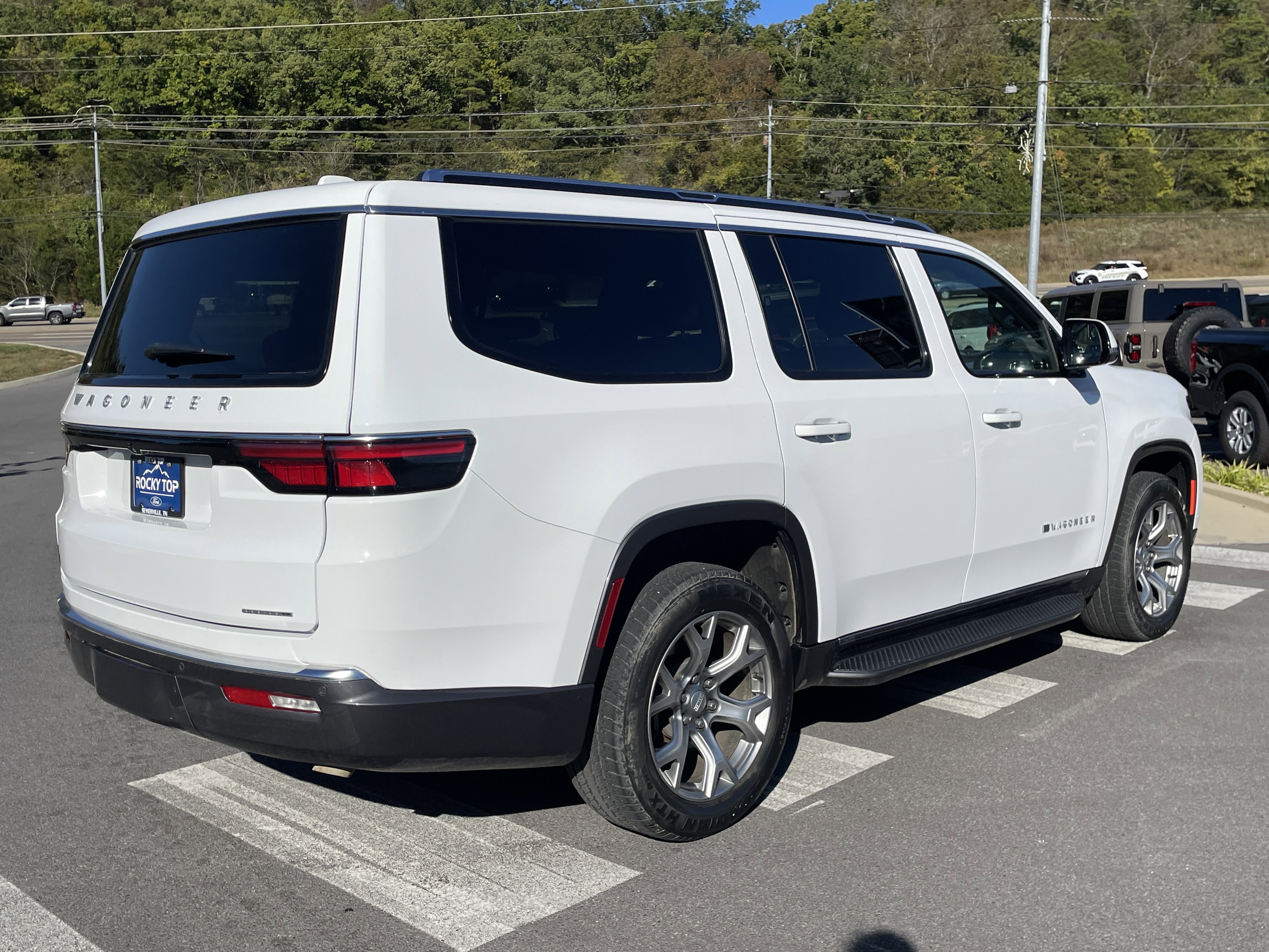 Used 2022 Jeep Wagoneer Series II image 5