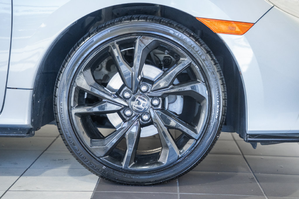 Used 2017 Honda Civic Sport Touring image 16