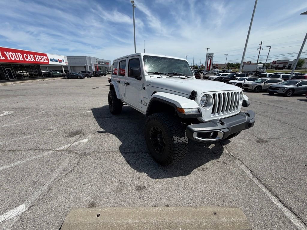 Used 2018 Jeep Wrangler Unlimited Sahara AWD/4WD image 7