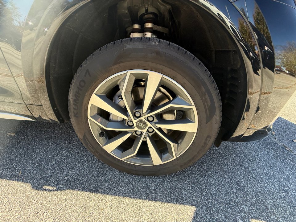 Used 2025 Audi Q5 2.0T Premium Plus w/ Premium Plus Package image 25