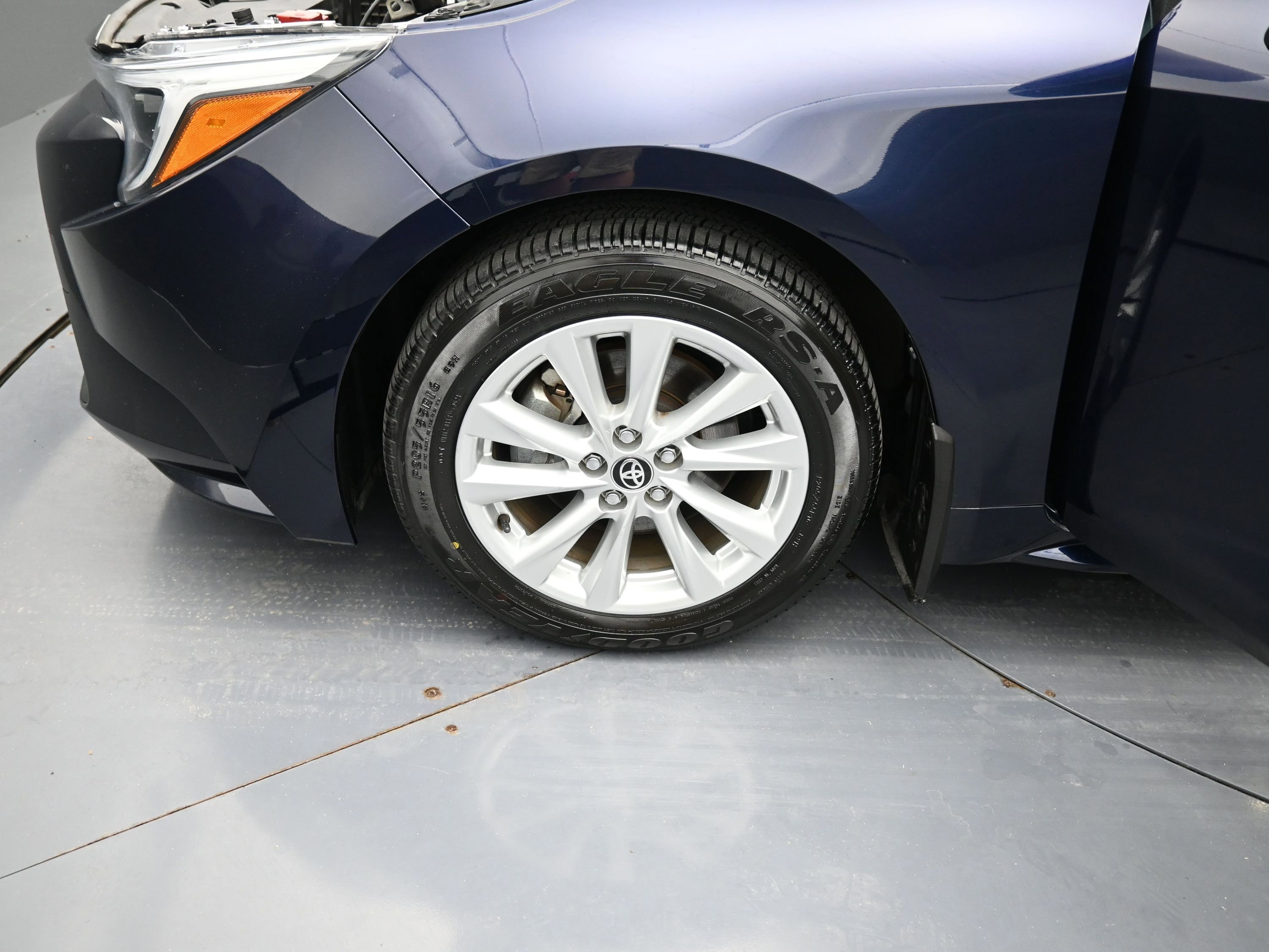 Certified 2024 Toyota Corolla XLE image 21