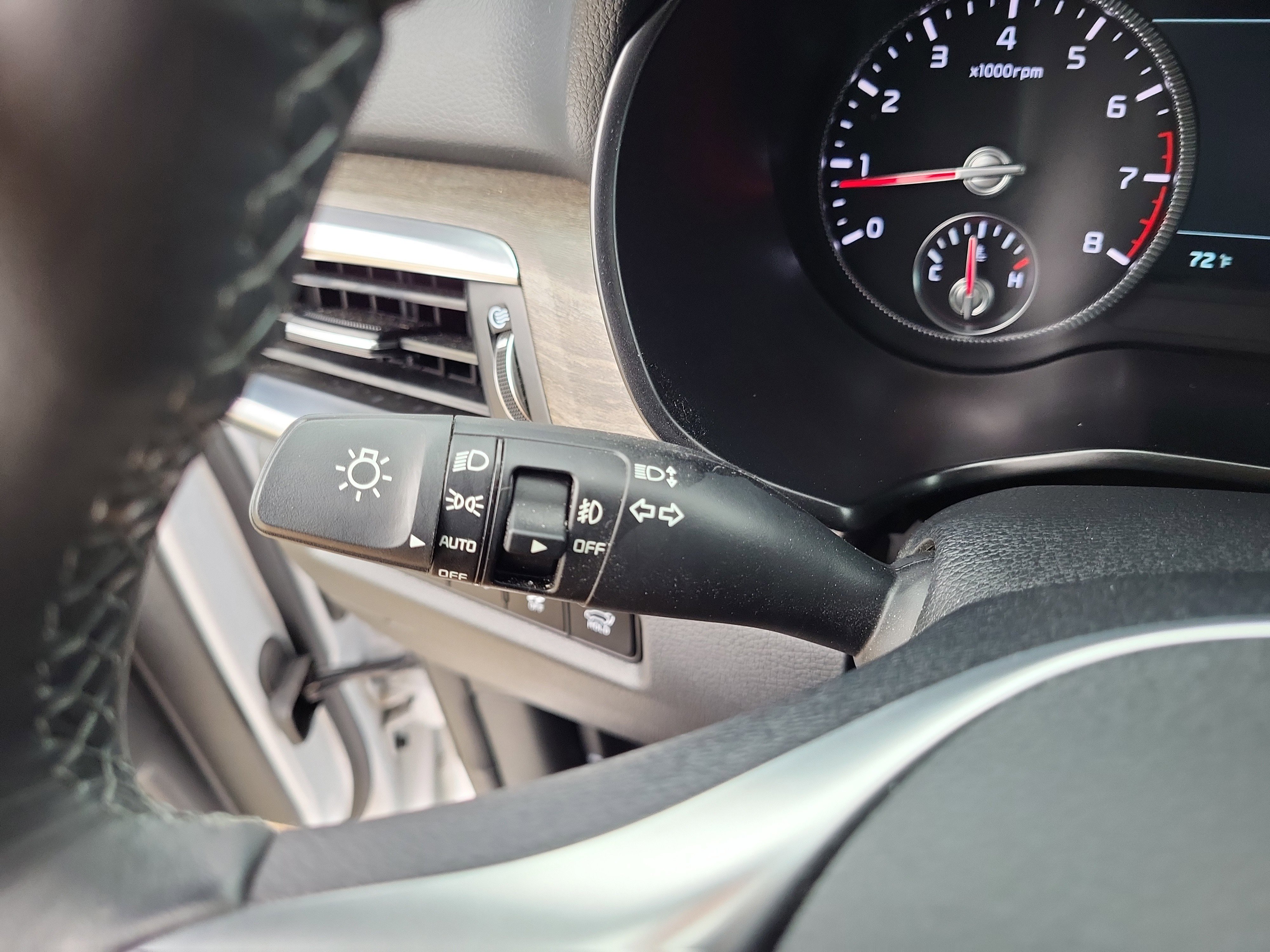 Used 2022 Kia Telluride SX w/ SX Prestige Package image 20