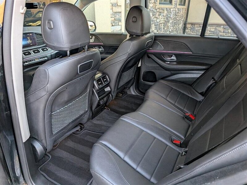 Used 2020 Mercedes-Benz GLE 450 4MATIC image 26