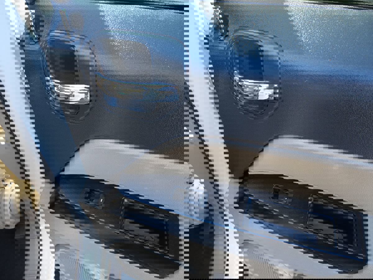 Used 2017 Jeep Patriot High Altitude image 29