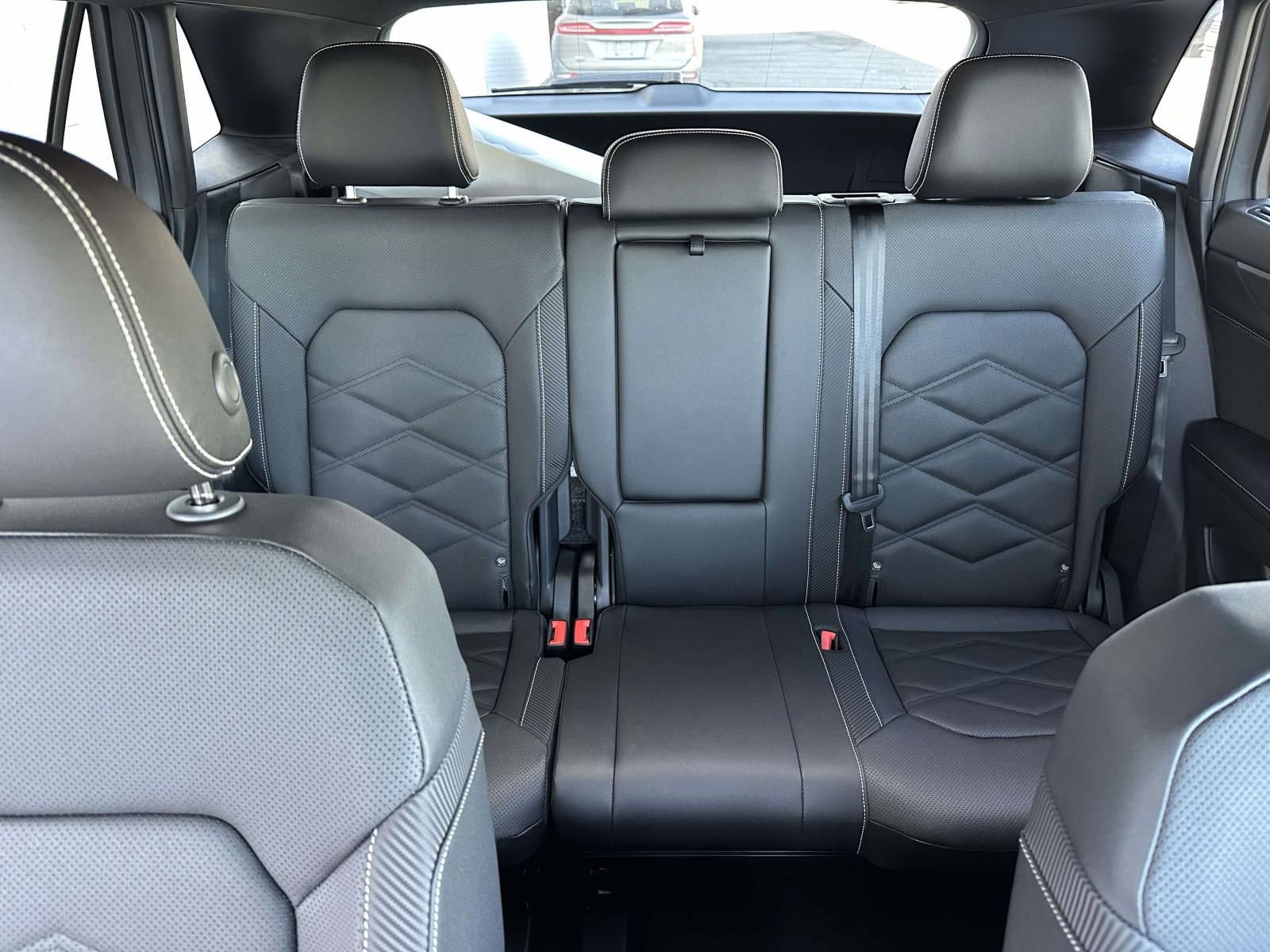 New 2026 Volkswagen Atlas Cross Sport SE image 14