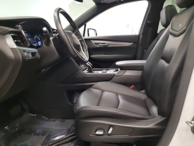 Used 2023 Cadillac XT6 Luxury image 11