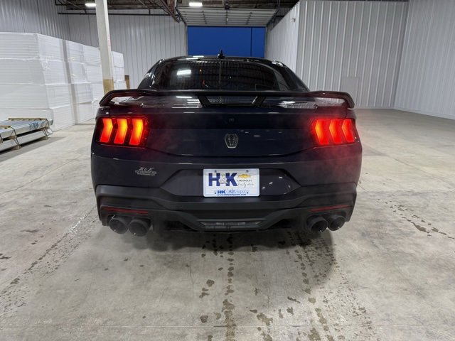 Used 2024 Ford Mustang Dark Horse image 5
